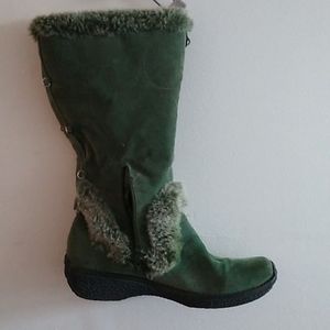 Green Calf suede fury inside &out boots nice BOOTS
